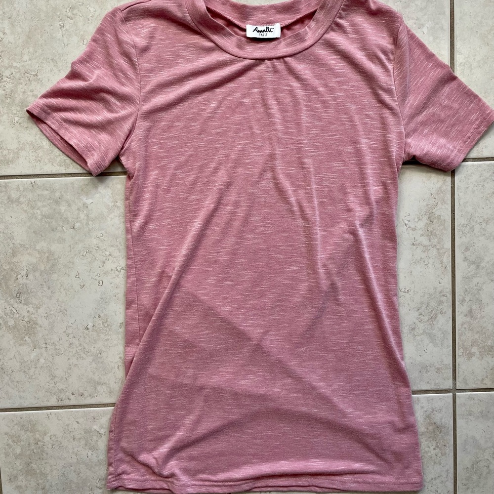 Amalli Talli Small women’s pink tshirt